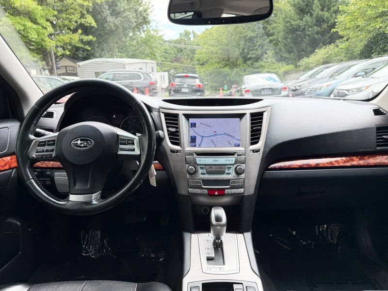 Used 2012 Subaru Outback 3.6R Limited AWD/4WD image 15