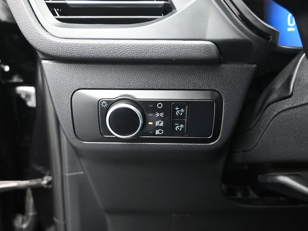 Used 2025 Ford Escape ST-Line AWD/4WD image 13