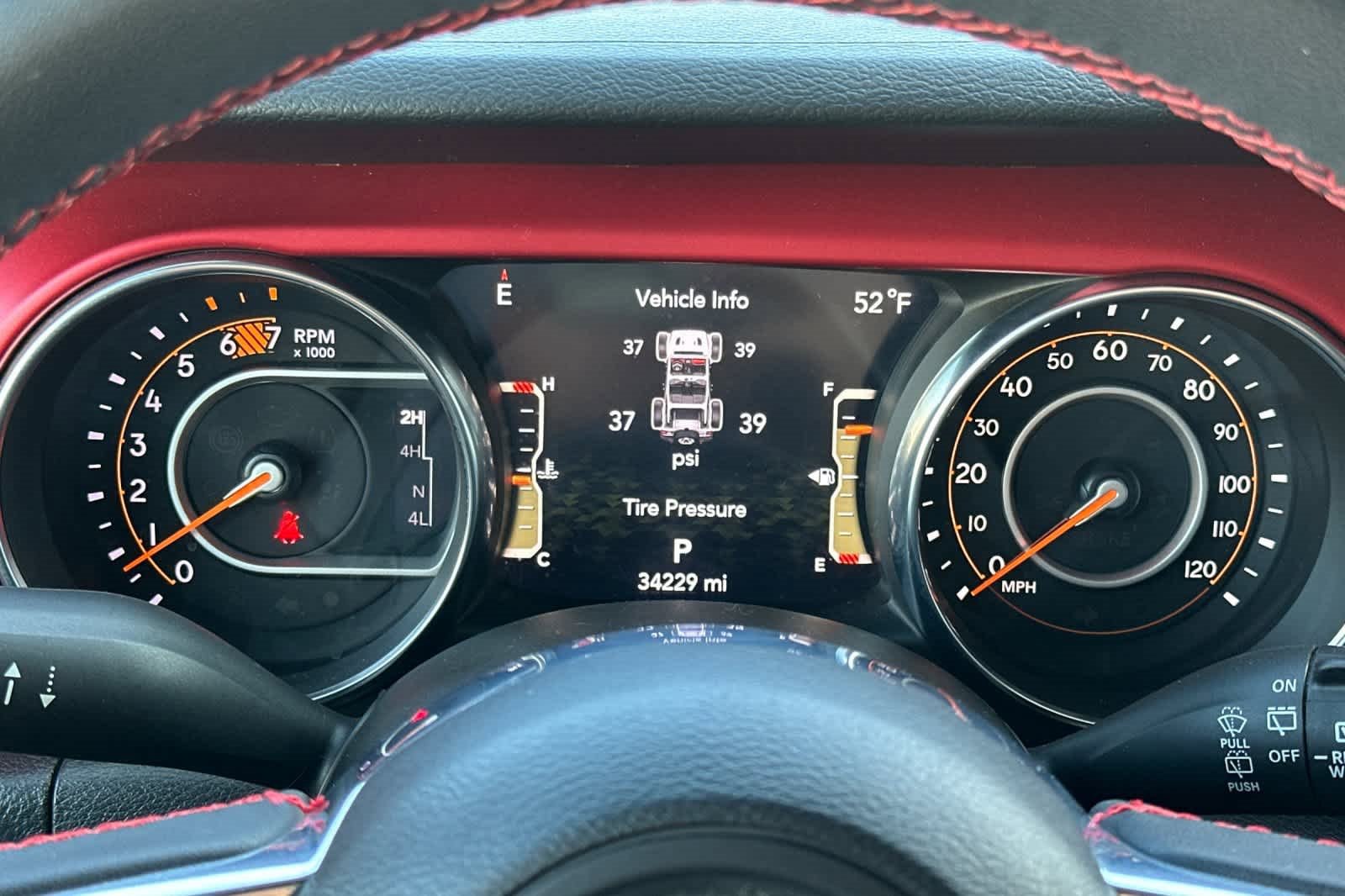 Used 2023 Jeep Wrangler Unlimited Rubicon image 25