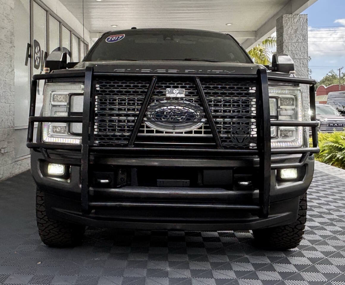 Used 2017 Ford F350 Platinum w/ Platinum Ultimate Package AWD/4WD image 12