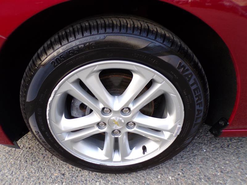 Used 2017 Chevrolet Cruze LT FWD image 39