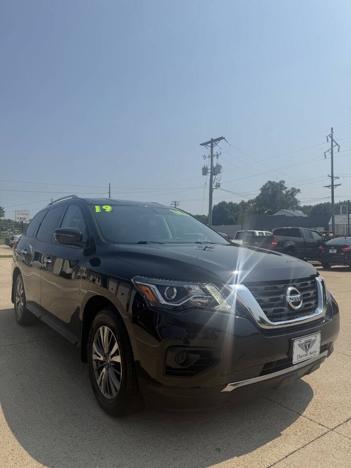 Used 2019 Nissan Pathfinder S AWD/4WD image 6