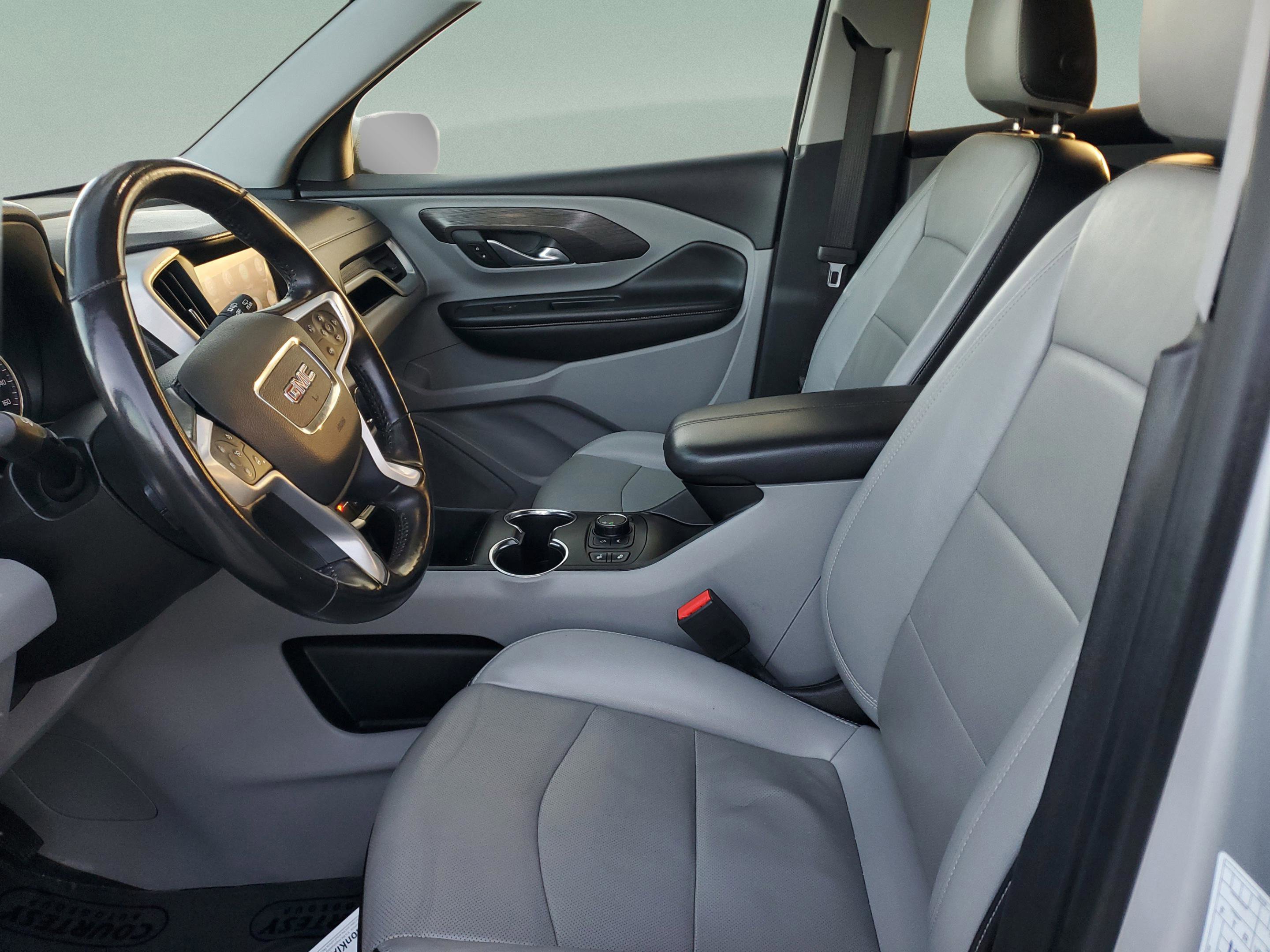 Used 2022 GMC Terrain SLT image 20