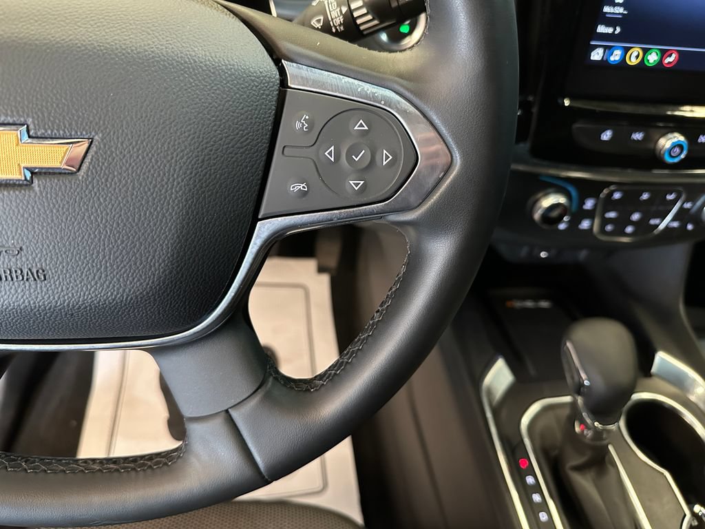 Used 2023 Chevrolet Traverse LT AWD/4WD image 11