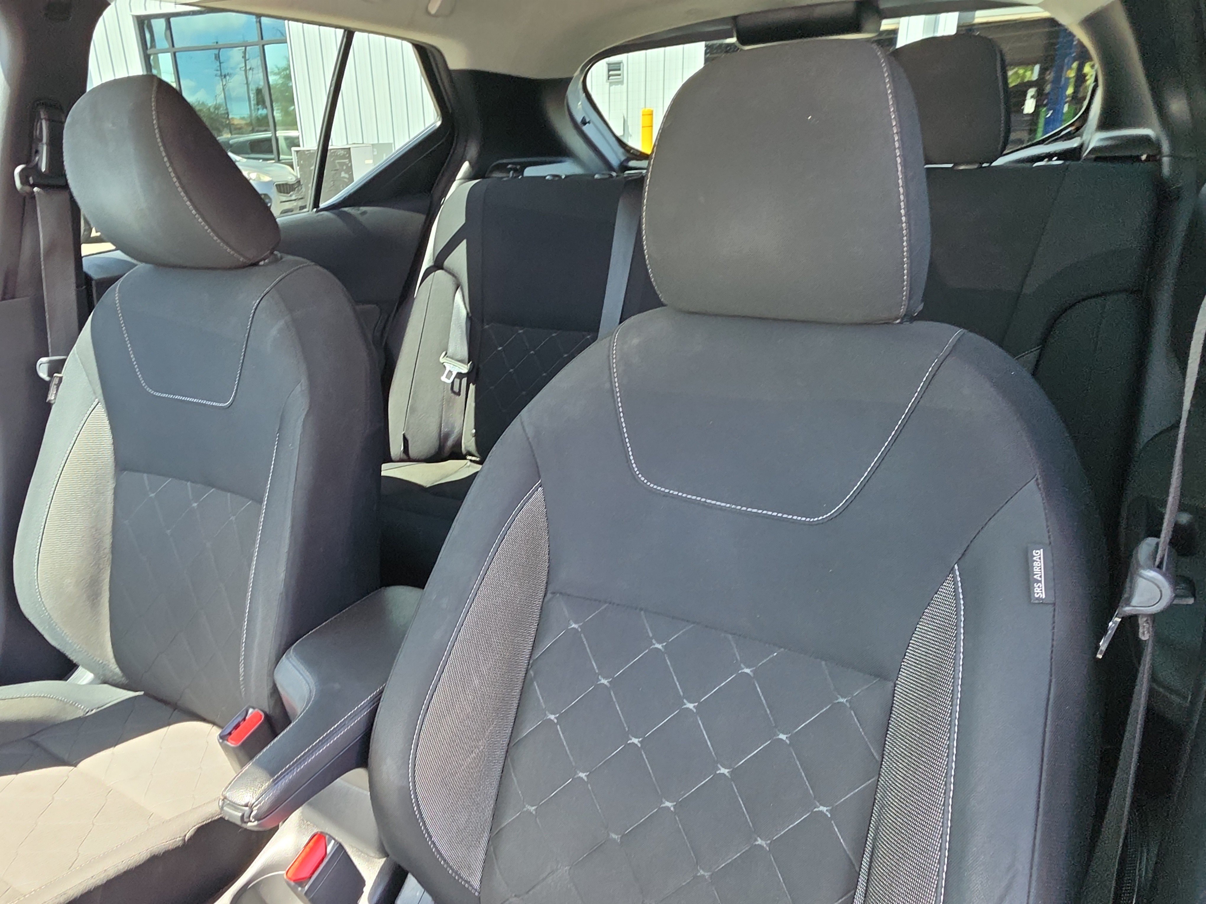 Used 2020 Nissan Kicks SV FWD image 21