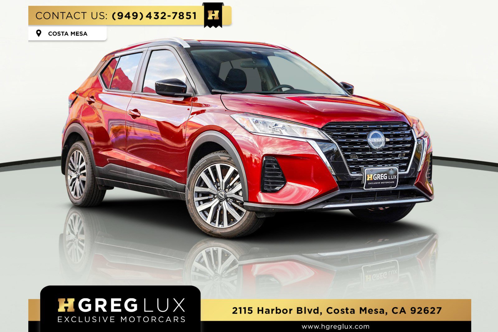 Used 2023 Nissan Kicks SV image 1