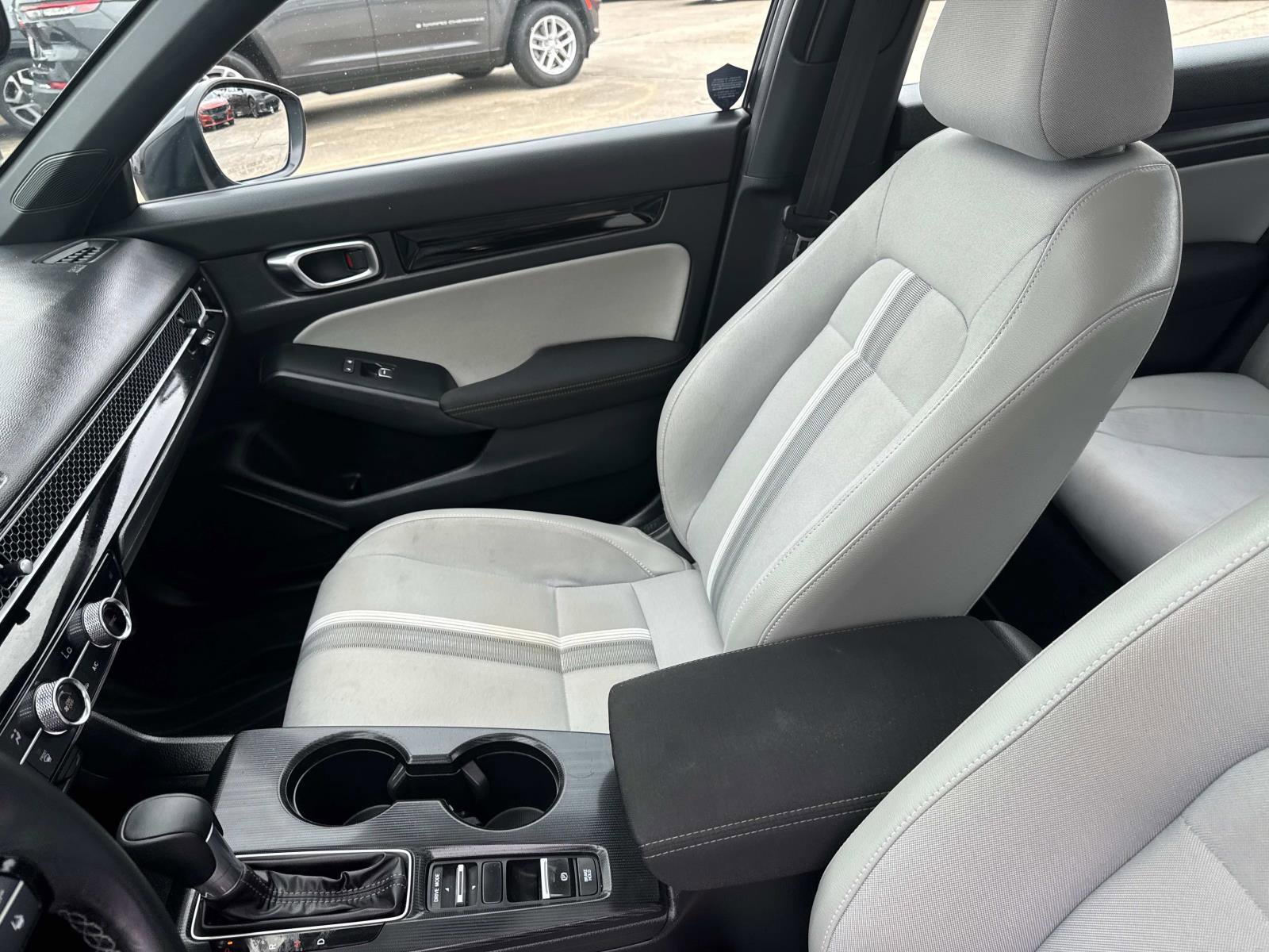 Used 2025 Honda Civic FWD Hybrid Sedan image 15