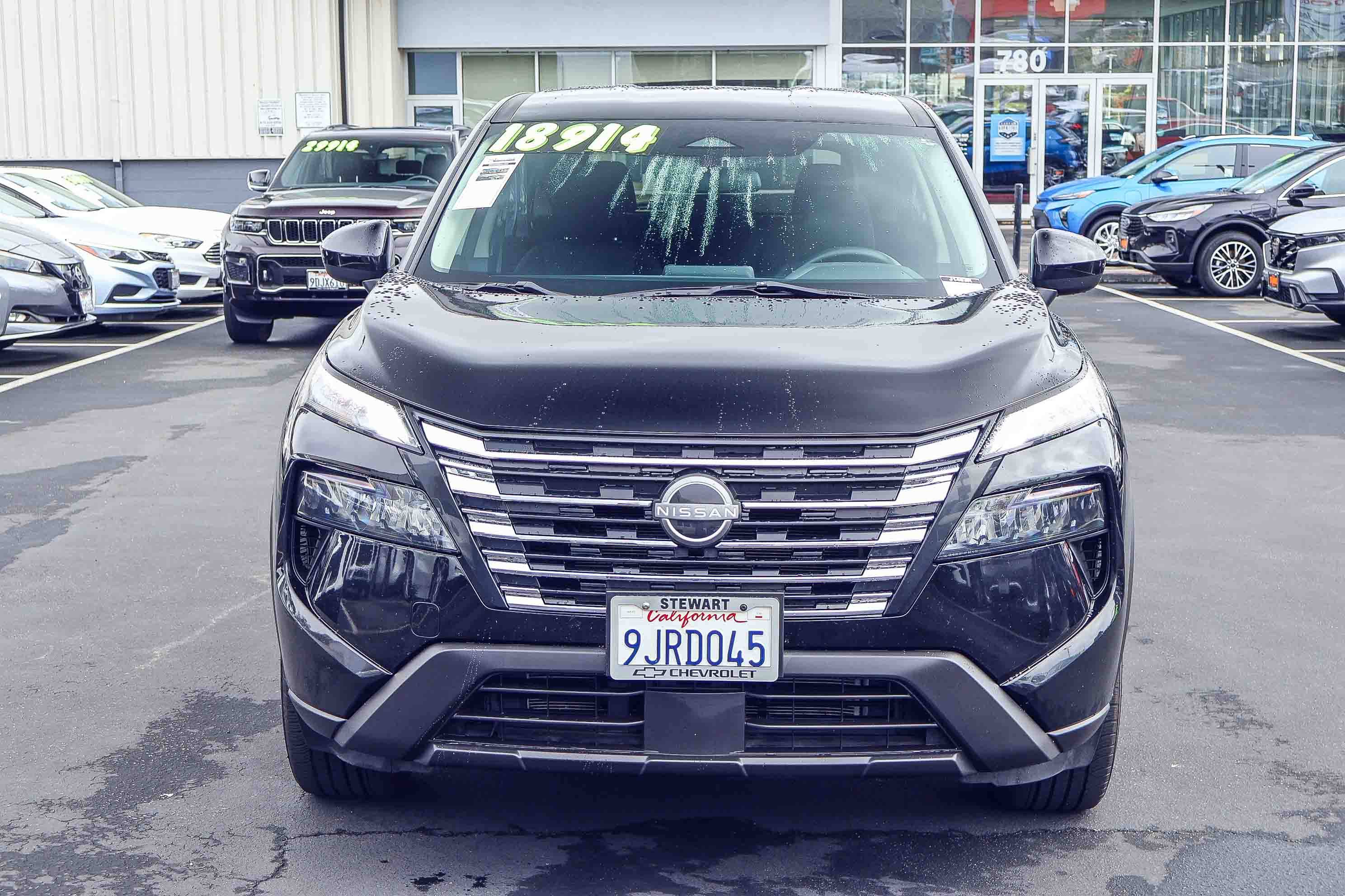 Used 2024 Nissan Rogue SV FWD image 16
