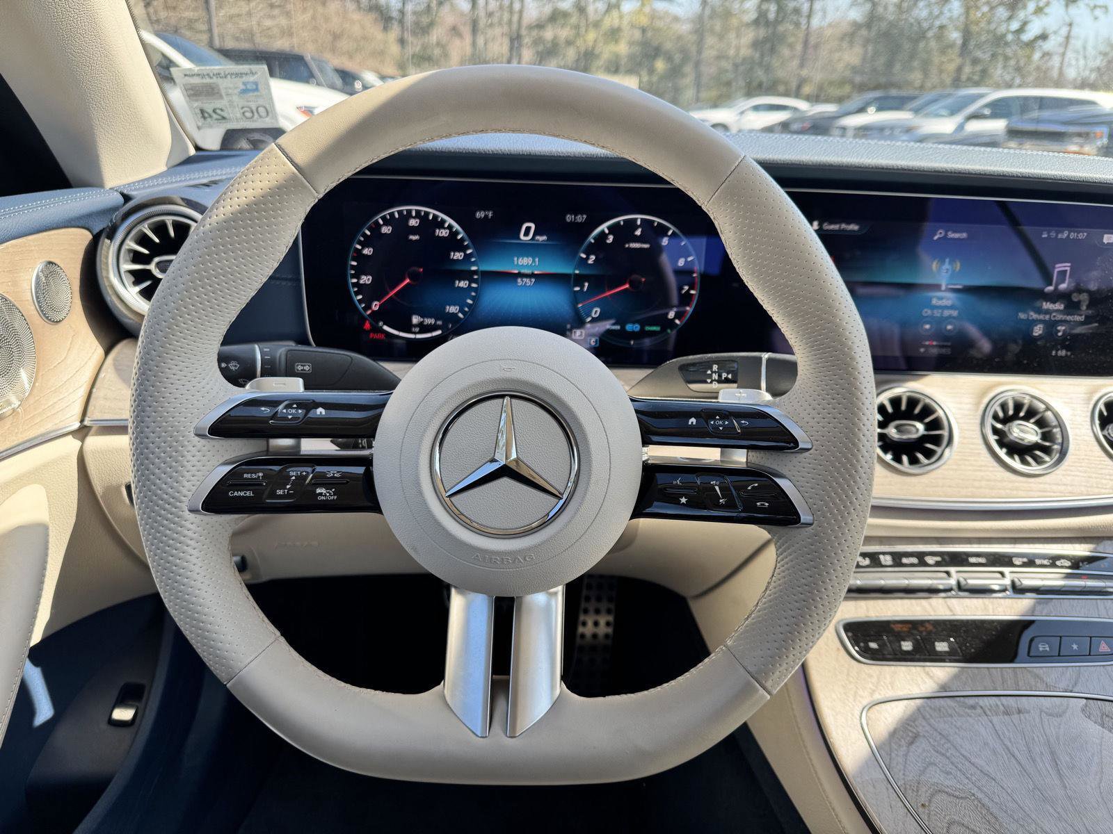 Certified 2023 Mercedes-Benz E 450 E 450 image 9