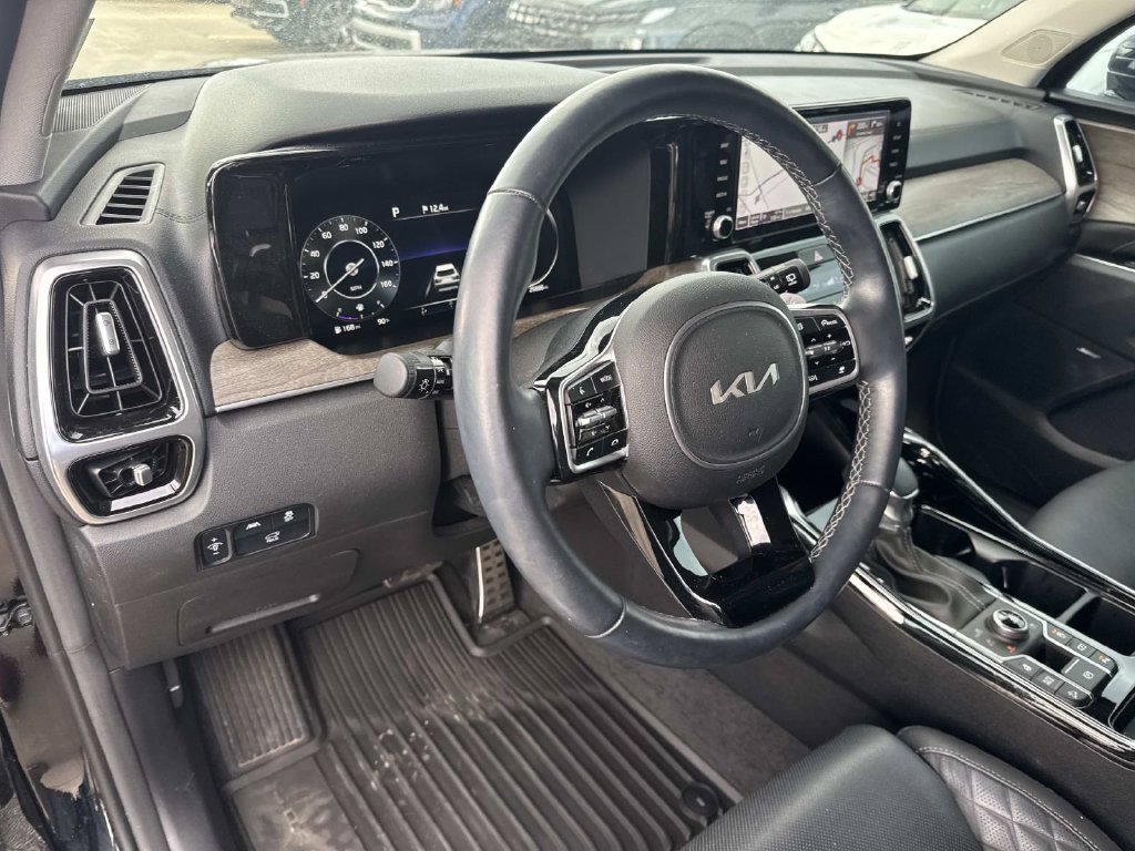 Used 2023 Kia Sorento SX Prestige AWD/4WD image 24