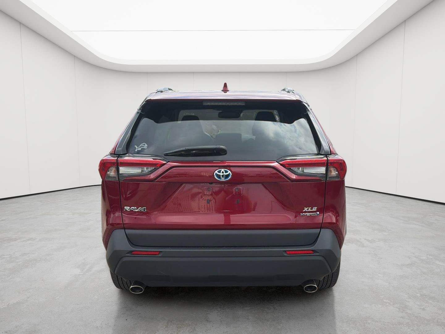 Used 2022 Toyota RAV4 XLE w/ Convenience Package AWD/4WD image 5