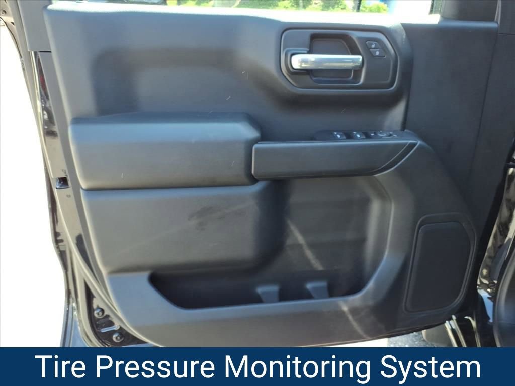 Certified 2025 Chevrolet Silverado 1500 Custom image 22