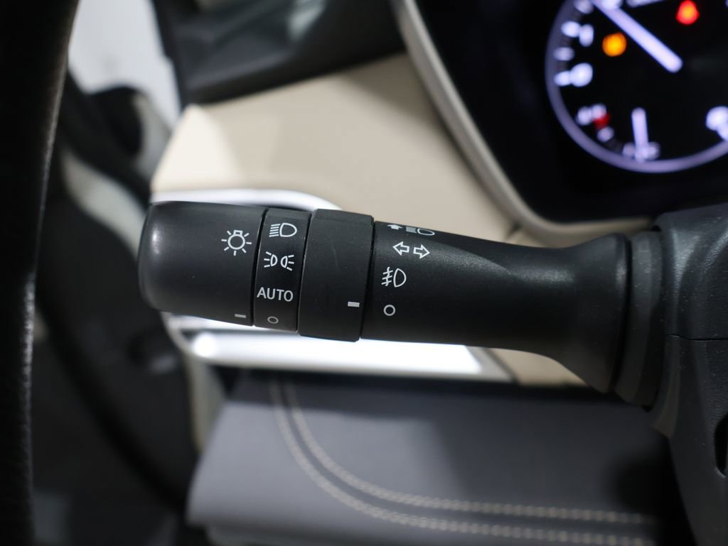 Used 2023 Subaru Outback Limited image 35