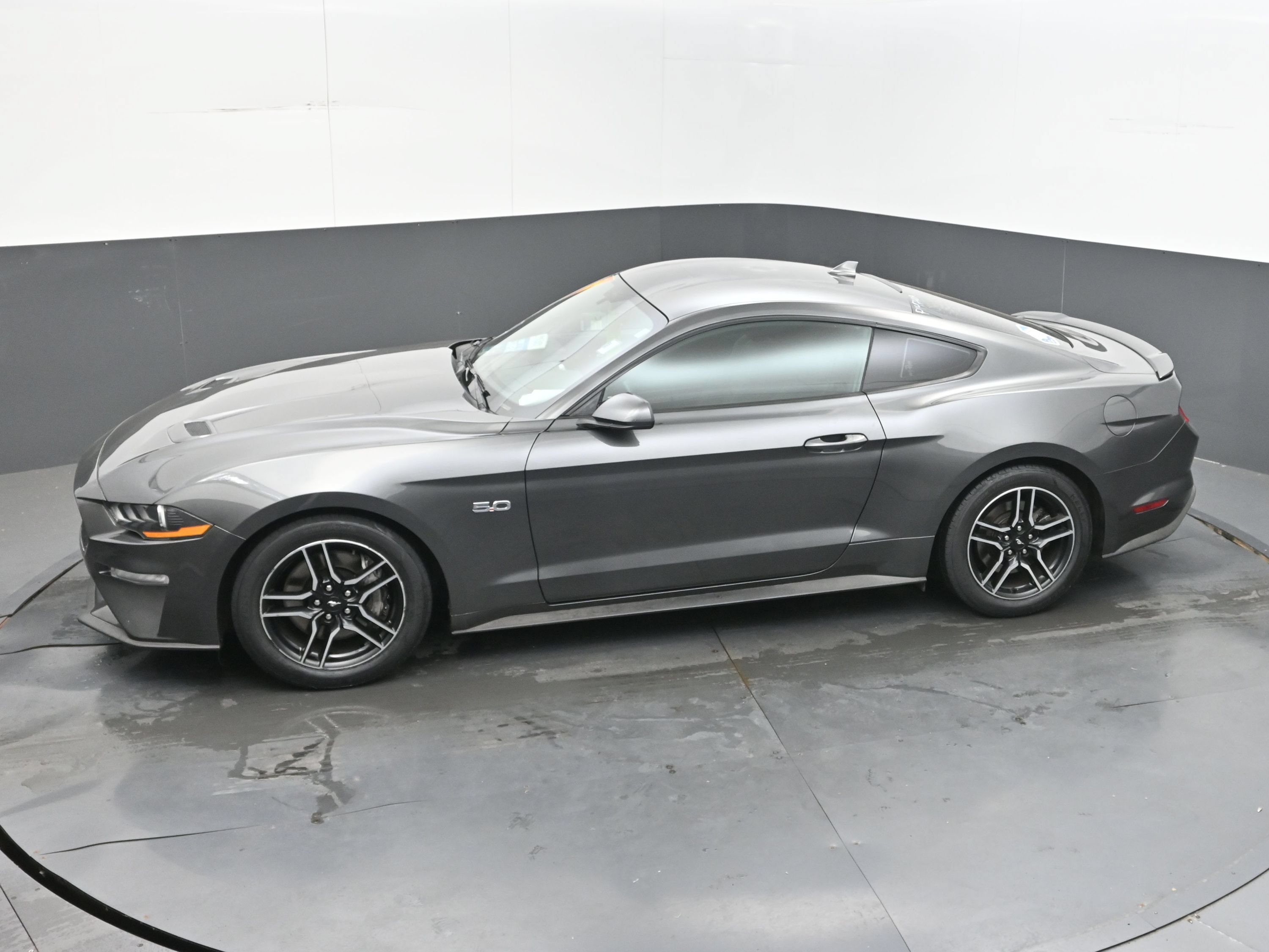 Used 2020 Ford Mustang GT RWD image 33