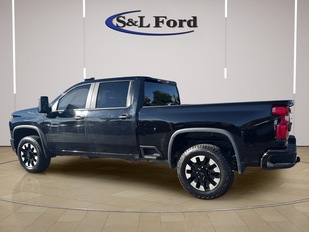 Used 2020 Chevrolet Silverado 2500 Custom w/ Custom Convenience Package AWD/4WD image 4