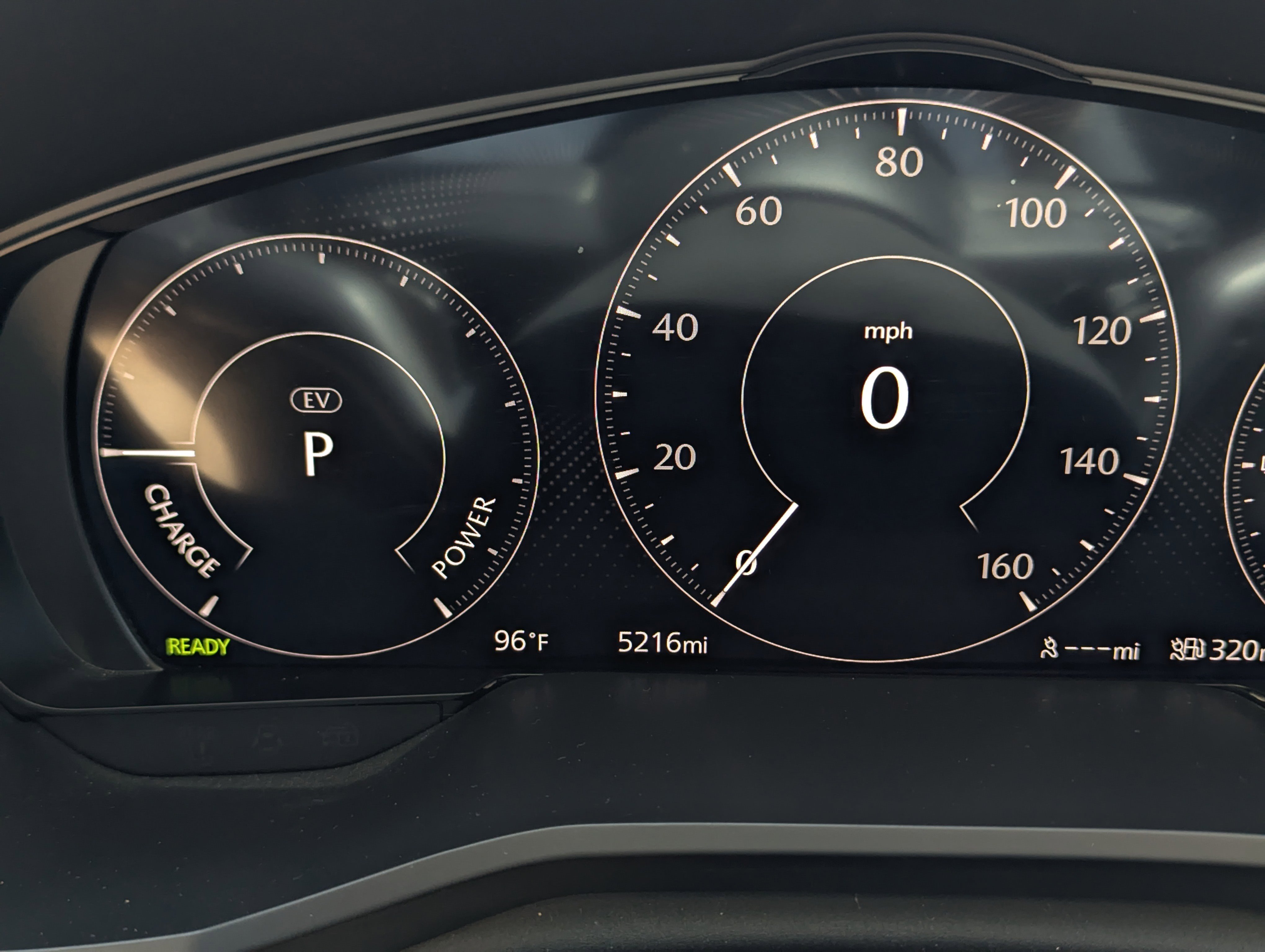 Certified 2025 MAZDA CX-70 Plug-In Hybrid w/ Premium Pkg image 14