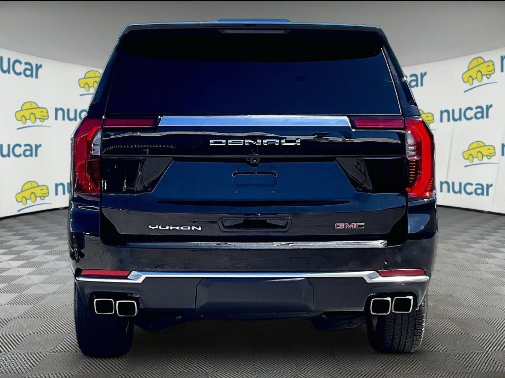 Used 2025 GMC Yukon Denali AWD/4WD image 5