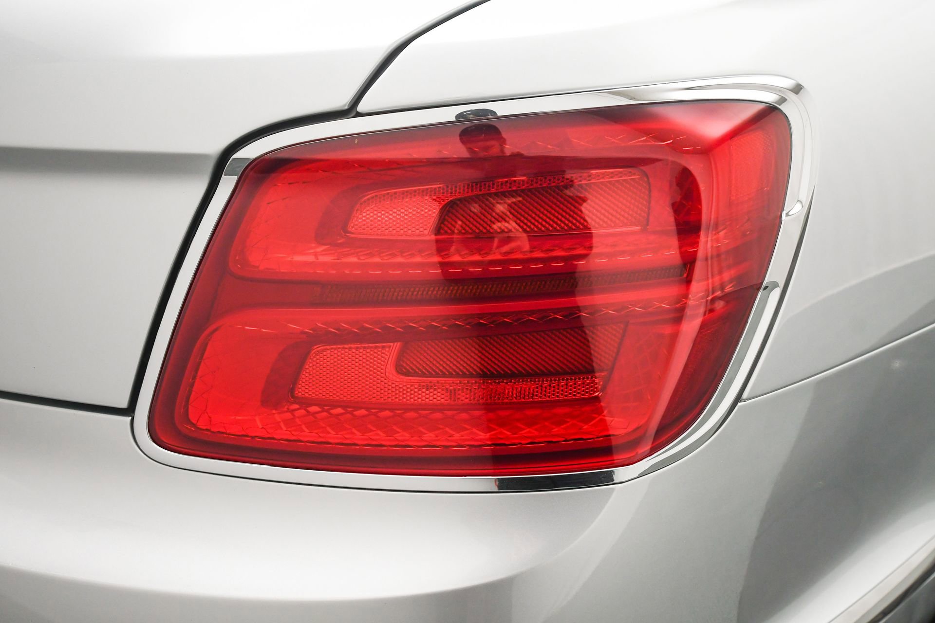 Used 2022 Bentley Flying Spur V8 image 26