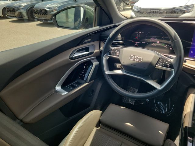 Certified 2025 Audi Q5 Premium w/ Premium Plus AWD/4WD image 13
