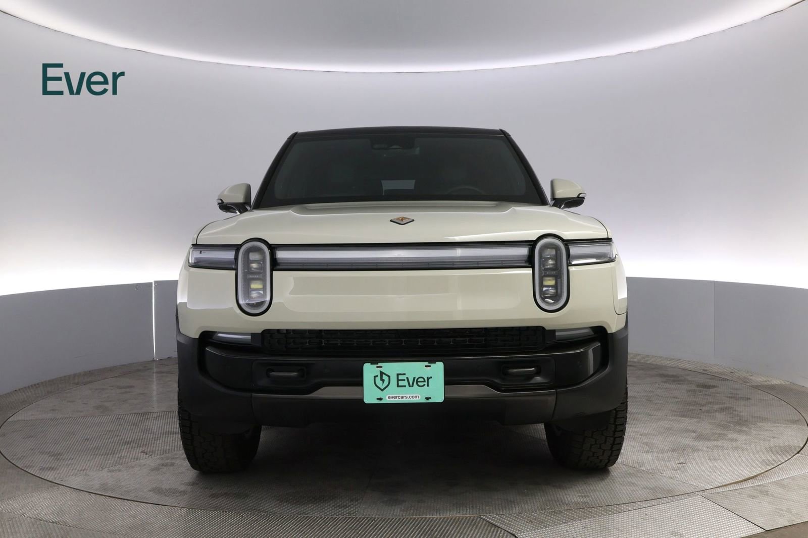 Used 2025 Rivian R1S Adventure AWD/4WD image 12