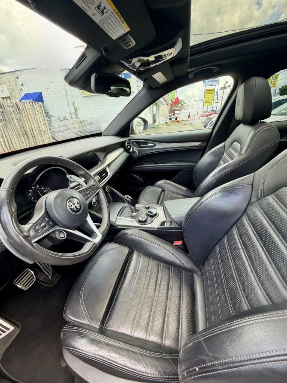 Used 2018 Alfa Romeo Stelvio Ti Sport AWD/4WD image 21