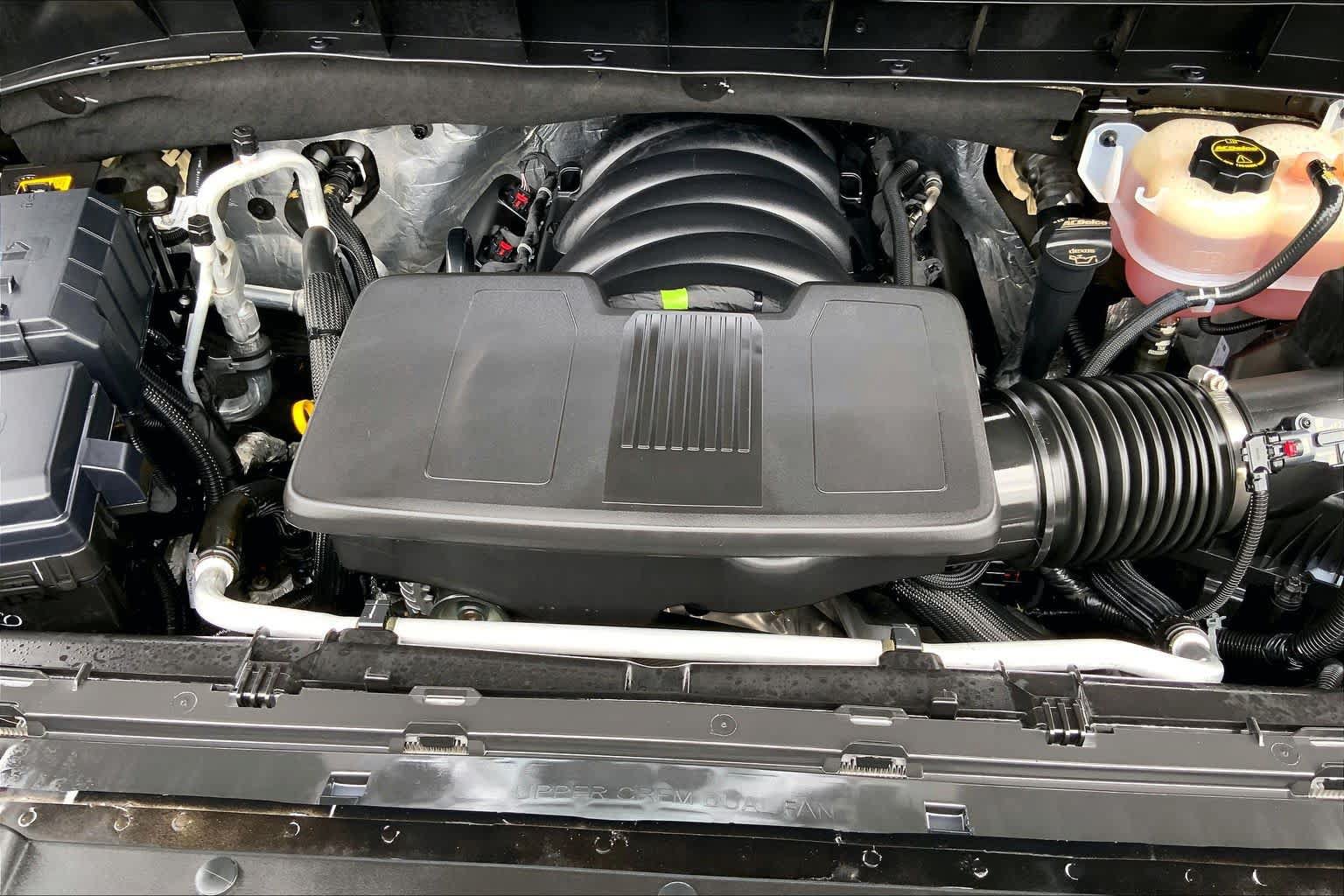 Used 2024 Chevrolet Silverado 1500 High Country w/ Technology Package RWD image 32