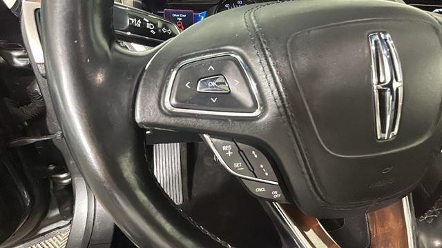 Used 2020 Lincoln MKZ Reserve w/ Elements Package FWD image 16