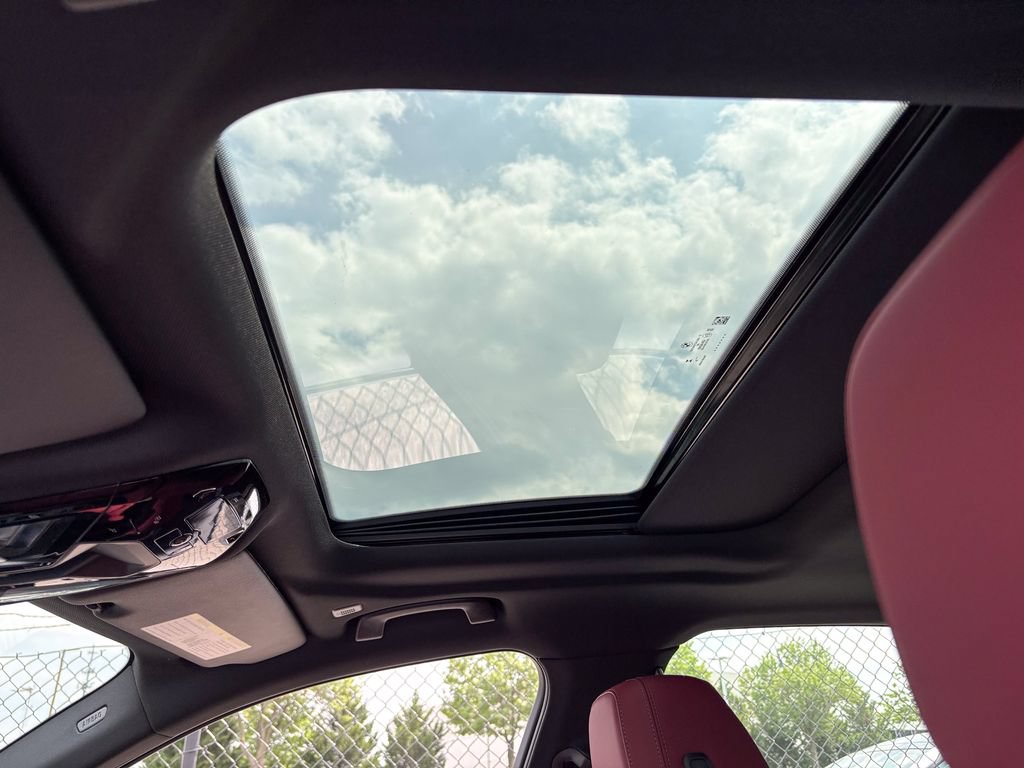 New 2027 BMW 530i xDrive AWD/4WD image 9