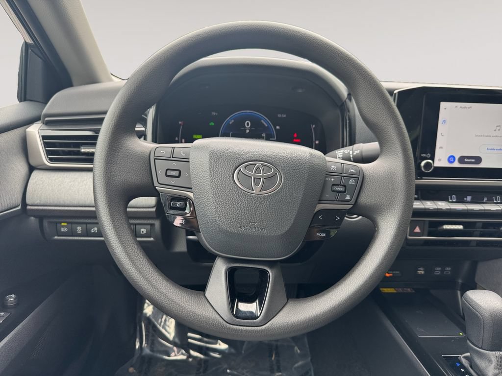 Used 2026 Toyota Camry LE w/ Convenience Package FWD image 12