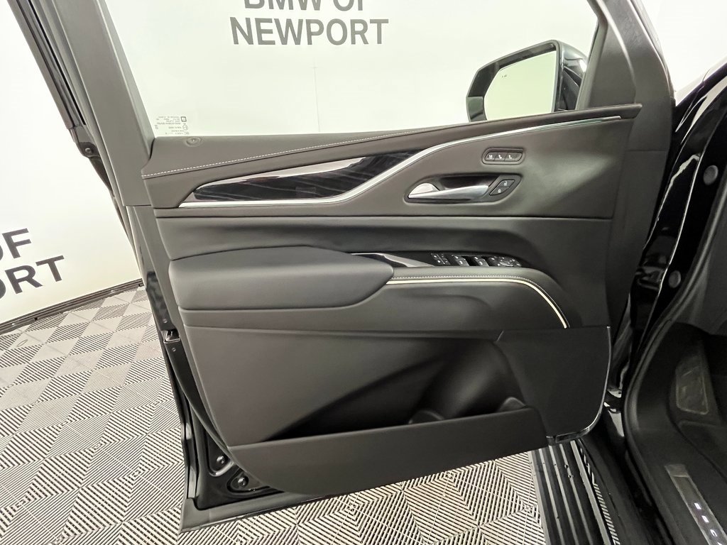 Used 2024 Cadillac Escalade Sport w/ Touring Package image 30