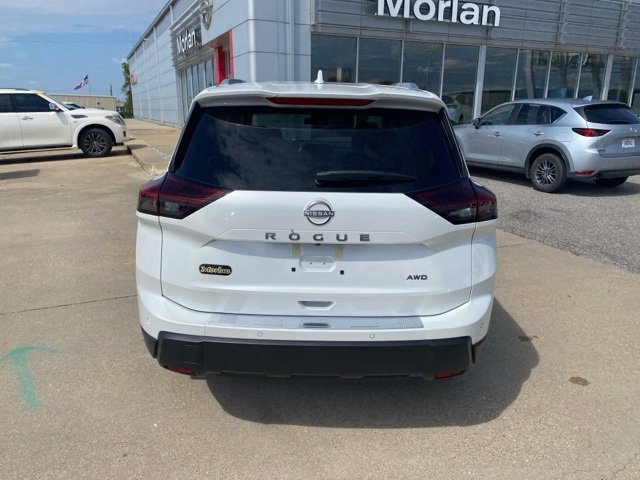 New 2026 Nissan Rogue SV image 5