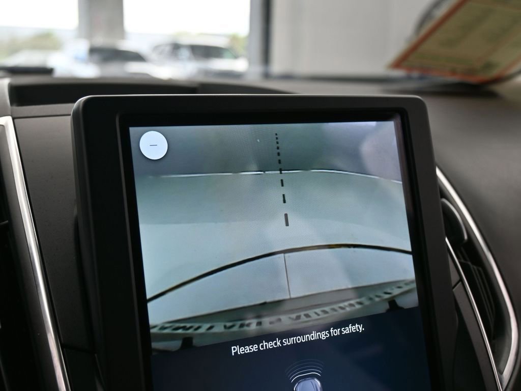 Used 2022 Ford Edge Titanium image 24