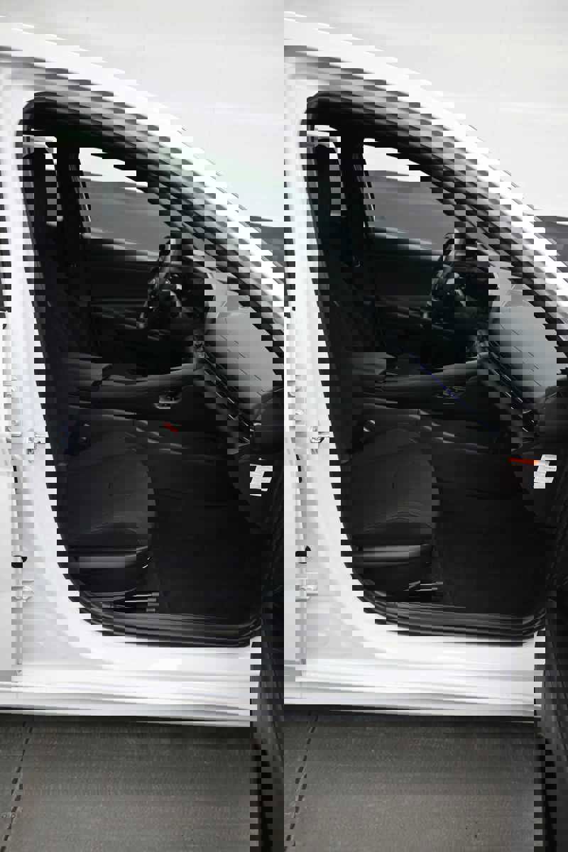 New 2026 Hyundai Elantra Sport image 11