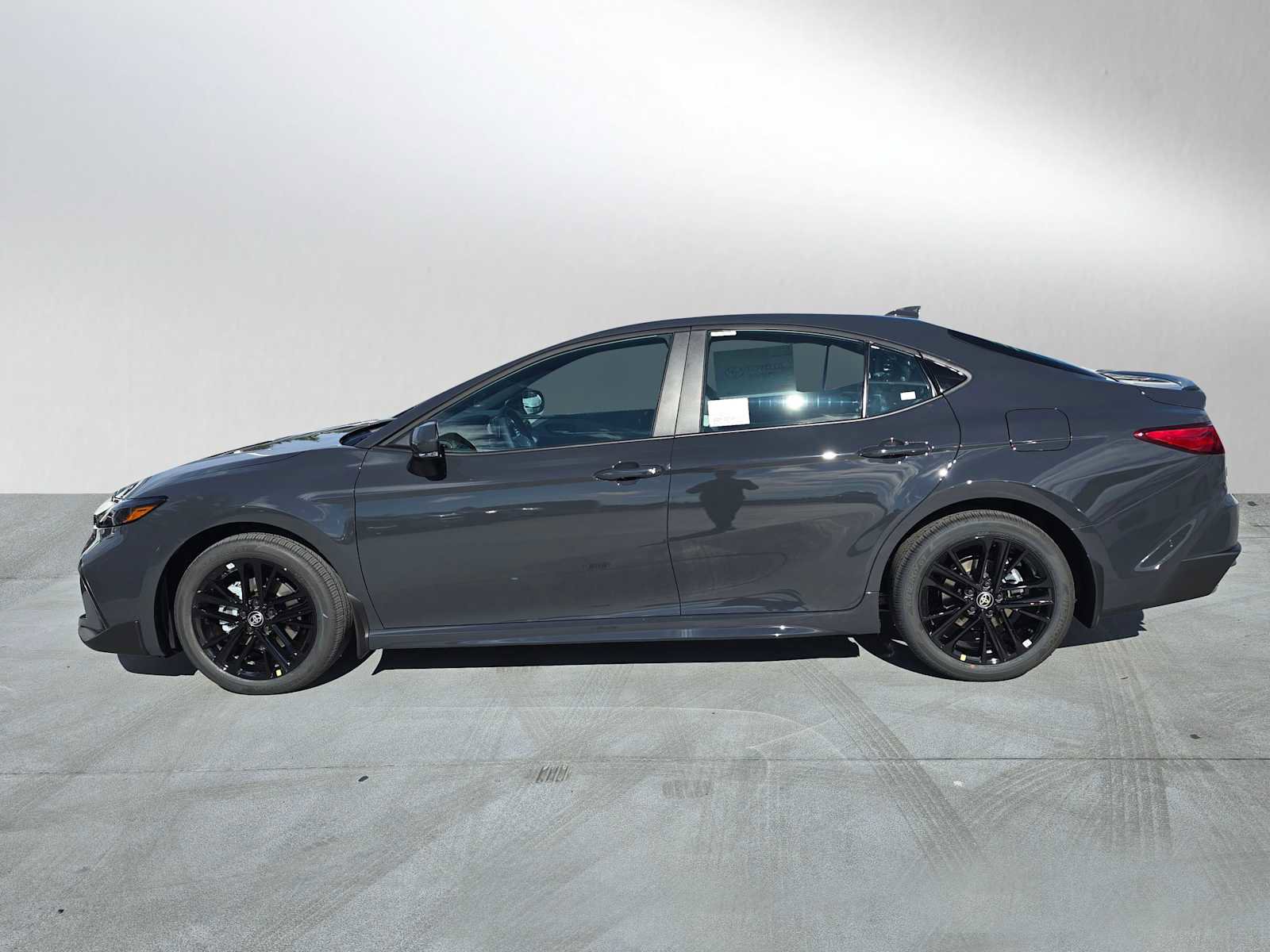 New 2026 Toyota Camry SE image 6
