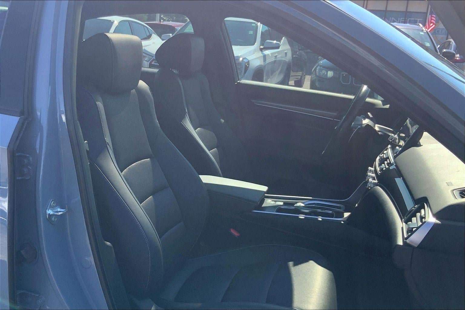 Used 2022 Honda Accord Sport image 7