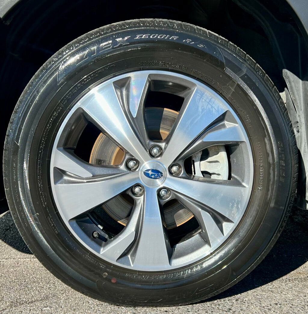 Used 2022 Subaru Ascent Premium w/ Convenience Package AWD/4WD image 30