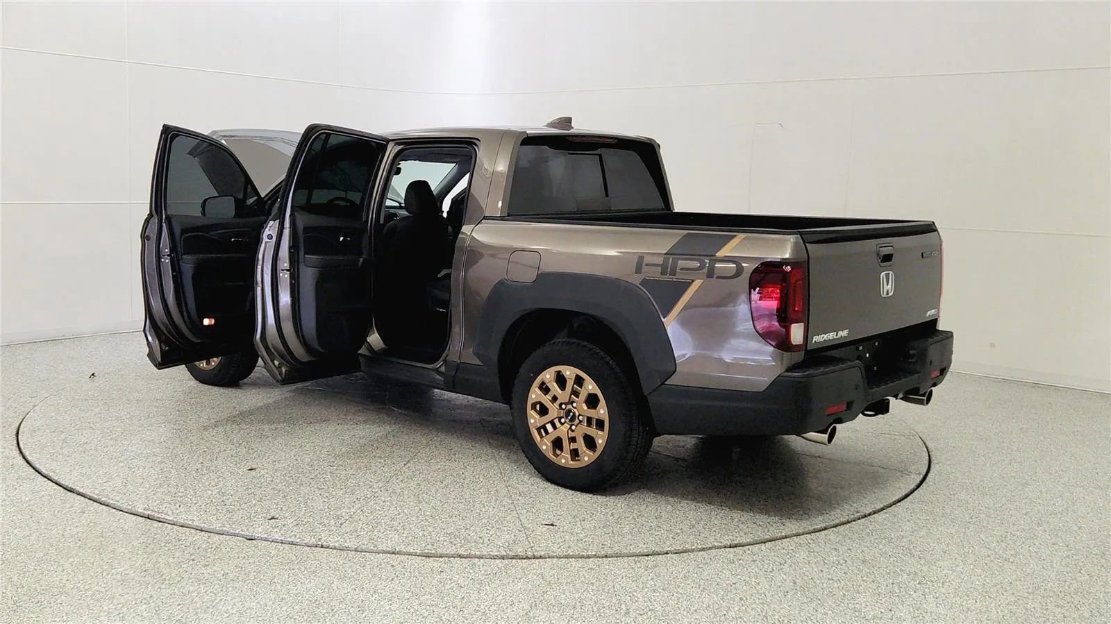 Used 2022 Honda Ridgeline RTL-E image 11