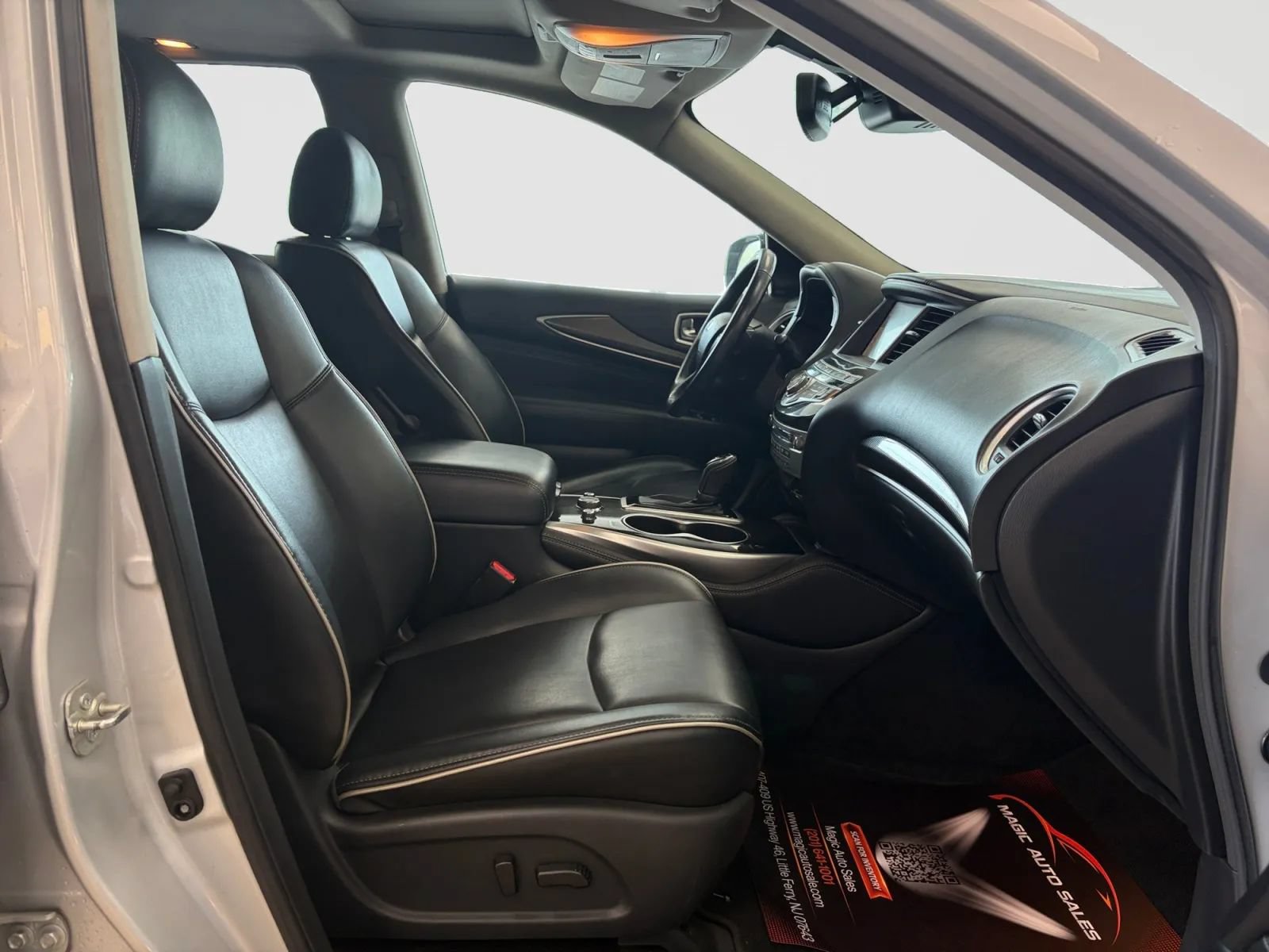 Used 2019 INFINITI QX60 Pure AWD/4WD image 22