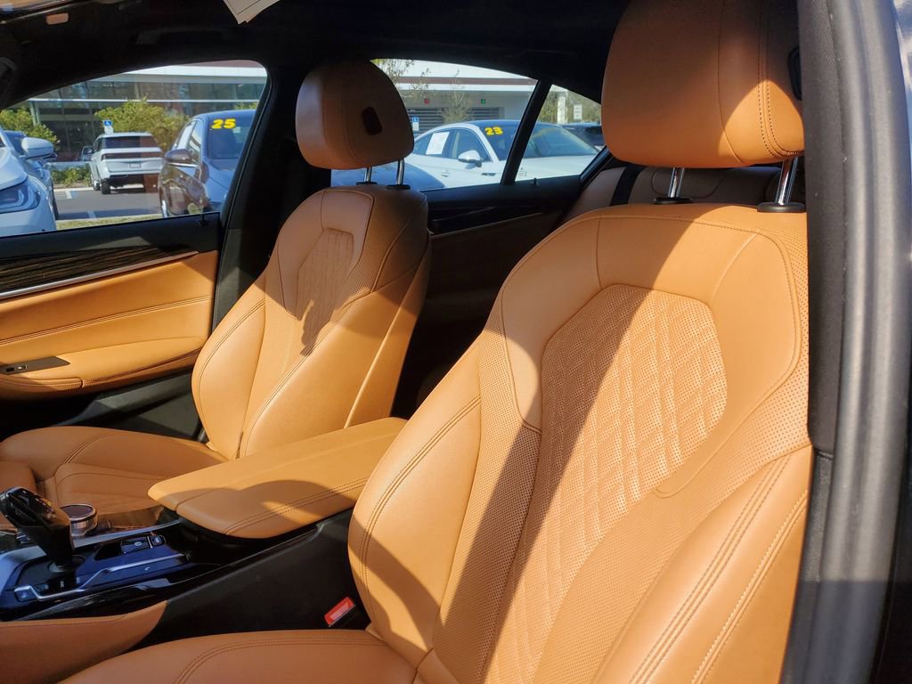 Used 2023 BMW 530i w/ M Sport Package image 21