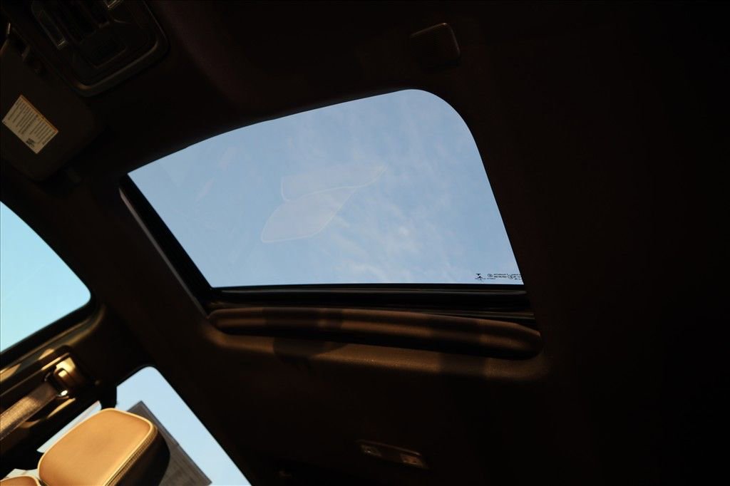 Used 2023 GMC Sierra 1500 Denali w/ Denali Reserve Package image 29