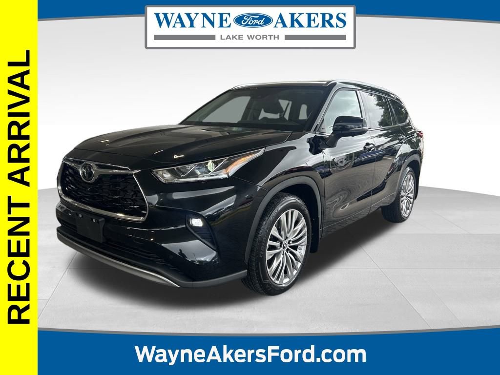 Used 2023 Toyota Highlander Platinum
