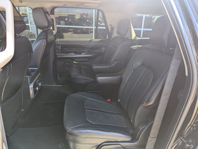 Used 2018 Ford Expedition Max Platinum AWD/4WD image 29