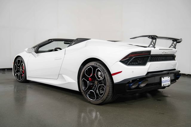 Used 2019 Lamborghini Huracan LP 580-2 RWD image 6
