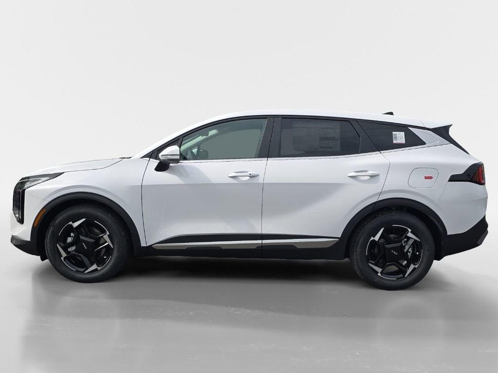 New 2026 Kia Sportage EX image 2