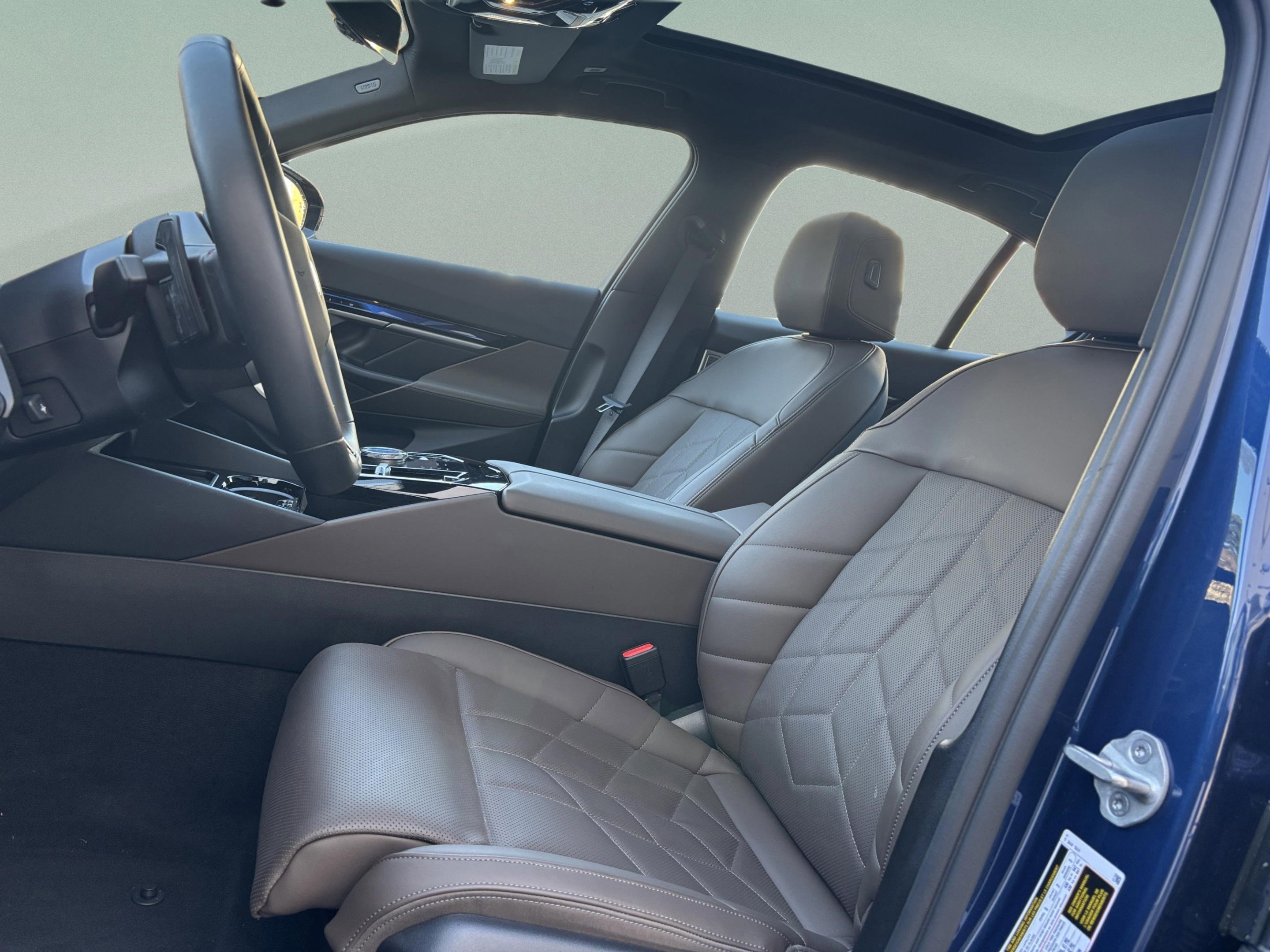 Used 2025 BMW i5 M60 image 20