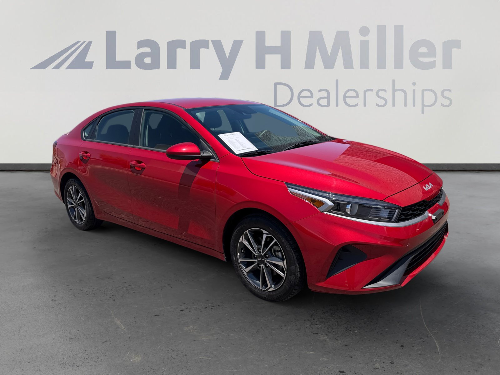 Used 2024 Kia Forte LXS FWD image 7