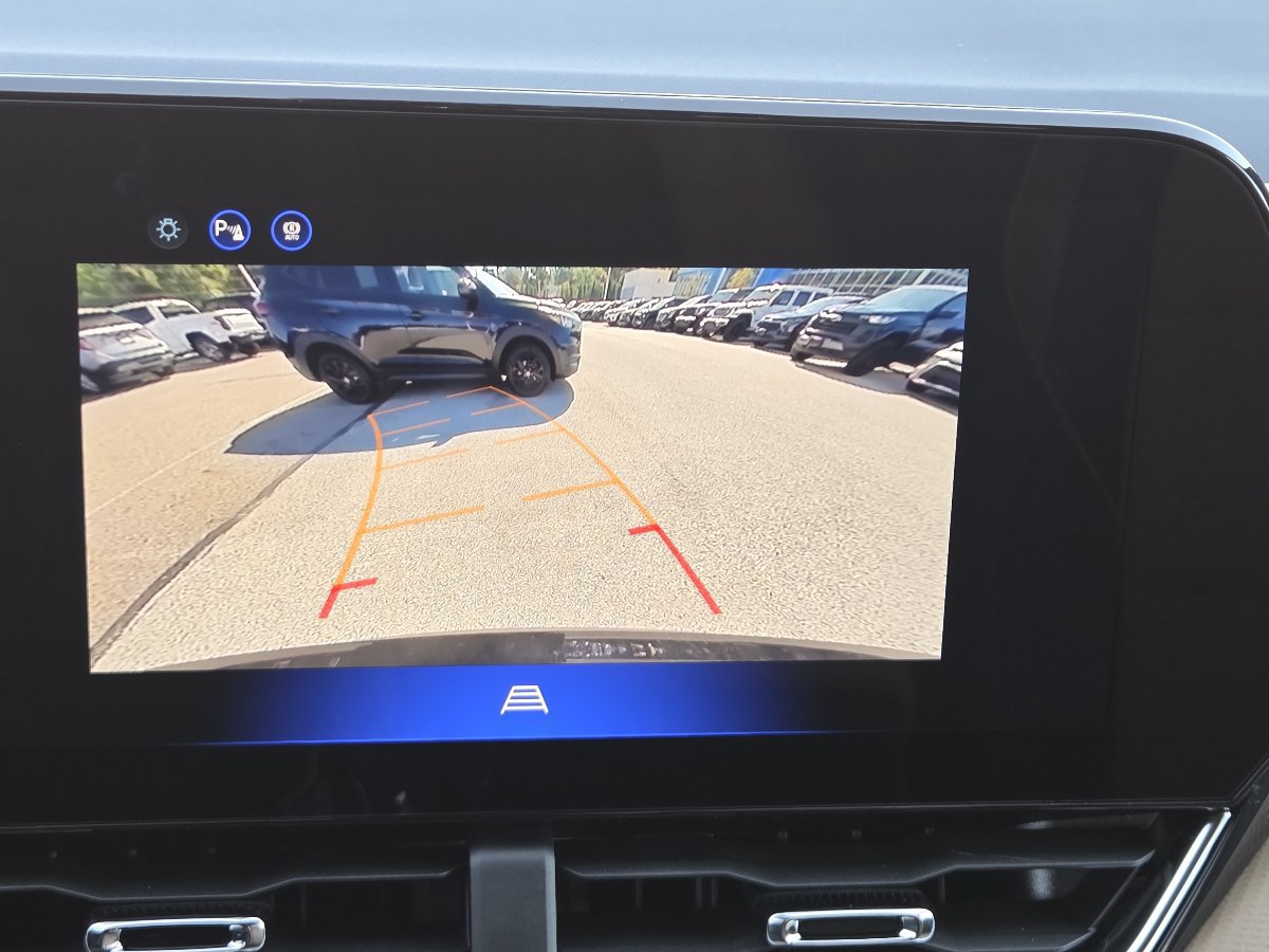 New 2027 Chevrolet Equinox ACTIV AWD/4WD image 10