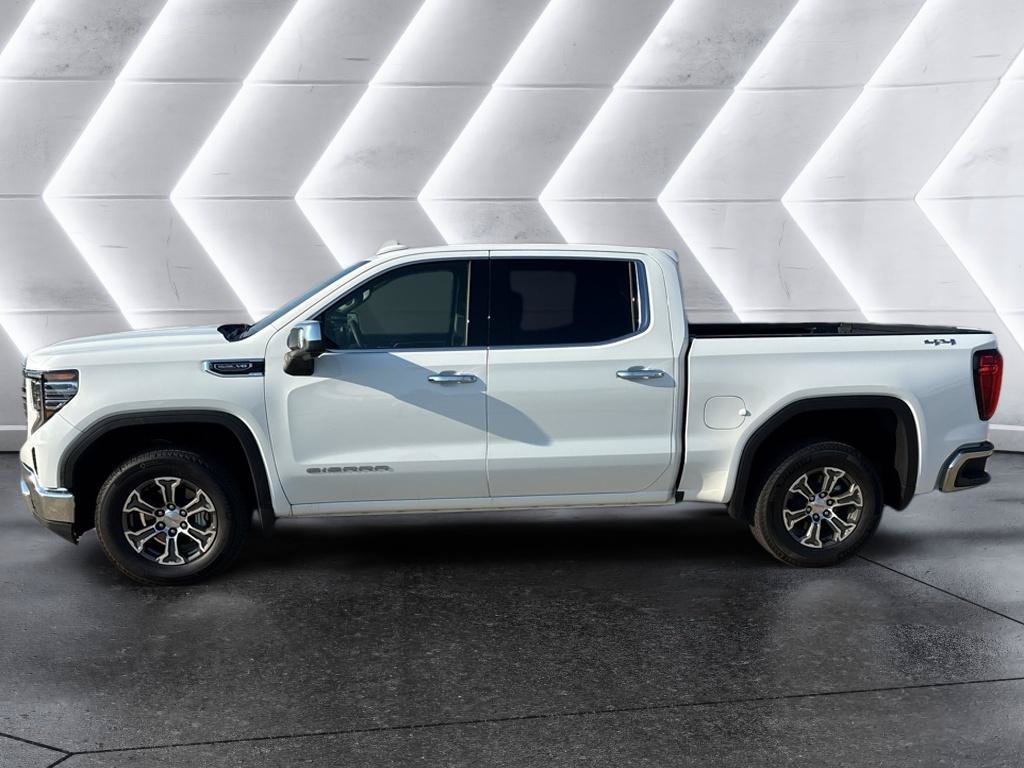 Used 2026 GMC Sierra 1500 SLT AWD/4WD image 3