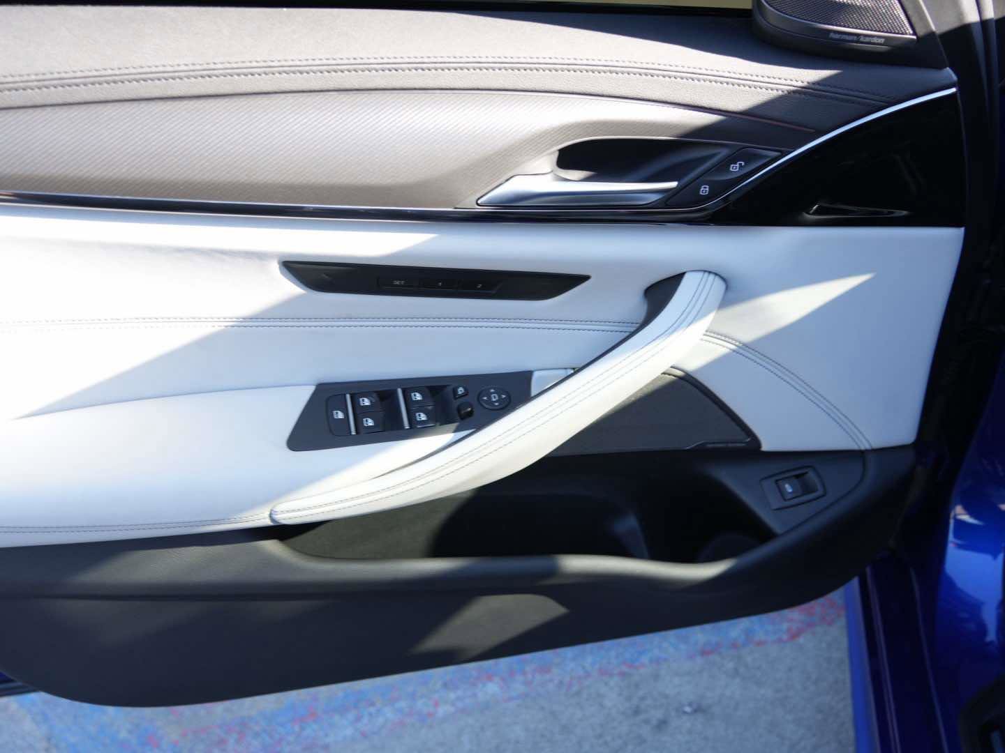 Used 2023 BMW M5 w/ Competition Package image 11