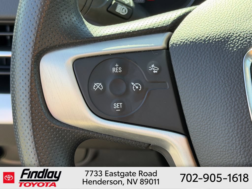 Used 2024 GMC Terrain SLE w/ Driver Convenience Package FWD image 25